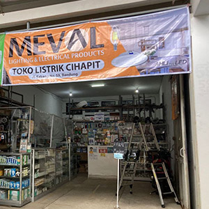 Distributor Lampu LED MEVAL 3