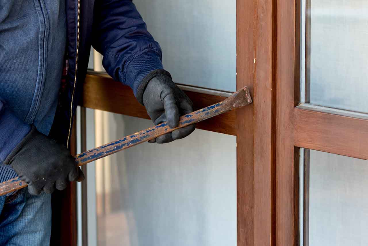 Simak Cara Aman Tinggalkan Rumah Saat Pergi, dengan Satu Genggaman